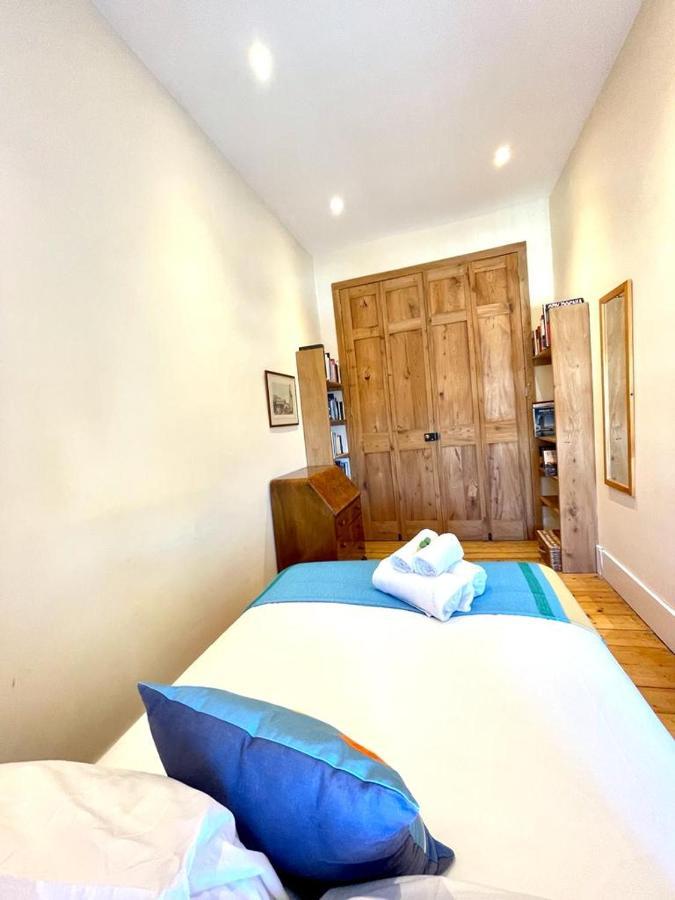 Incredible St Andrew'S Sq - 2 Bed In The Sky Apartment Bagian luar foto