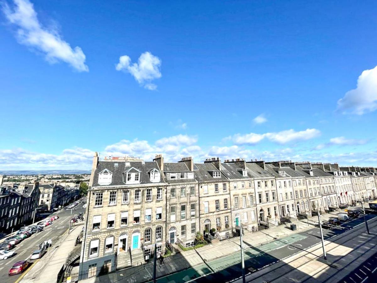 Incredible St Andrew'S Sq - 2 Bed In The Sky Apartment Bagian luar foto
